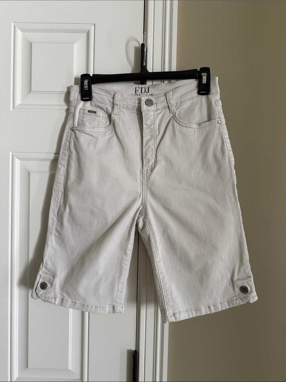 FDJ Cream Bermuda Shorts — High-Rise Casual Comfort